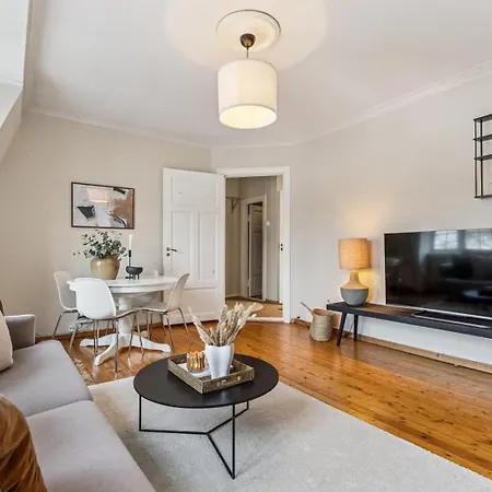 Apartmán Close To Center Available For